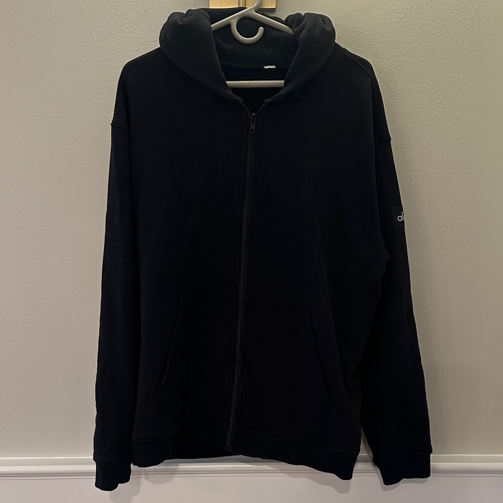 ALO Yoga Men's Black Zip-Up Hoodie
